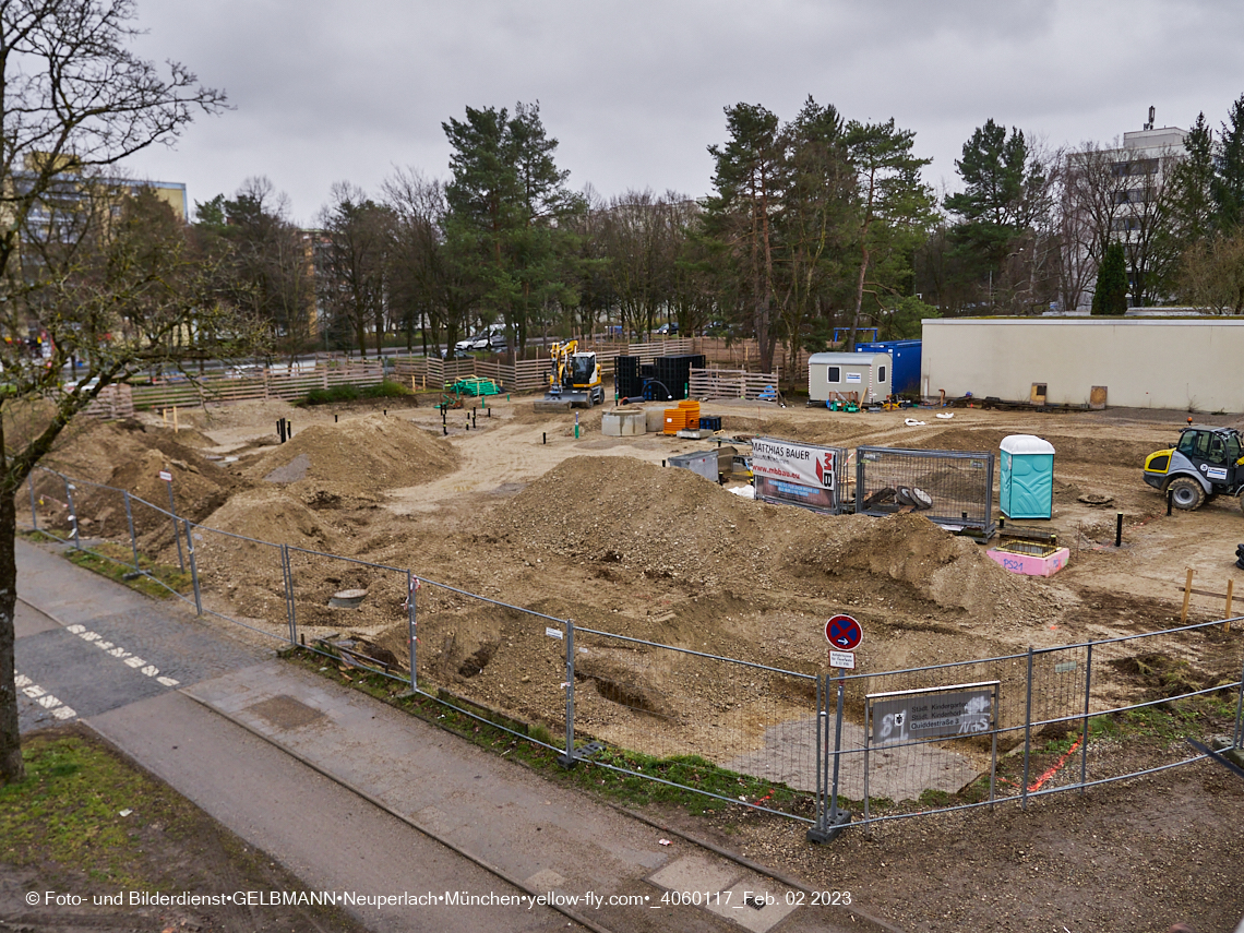 02.02.2023 - Baustelle Haus für Kinder in der Quiddestraße 3 in Neuperlach